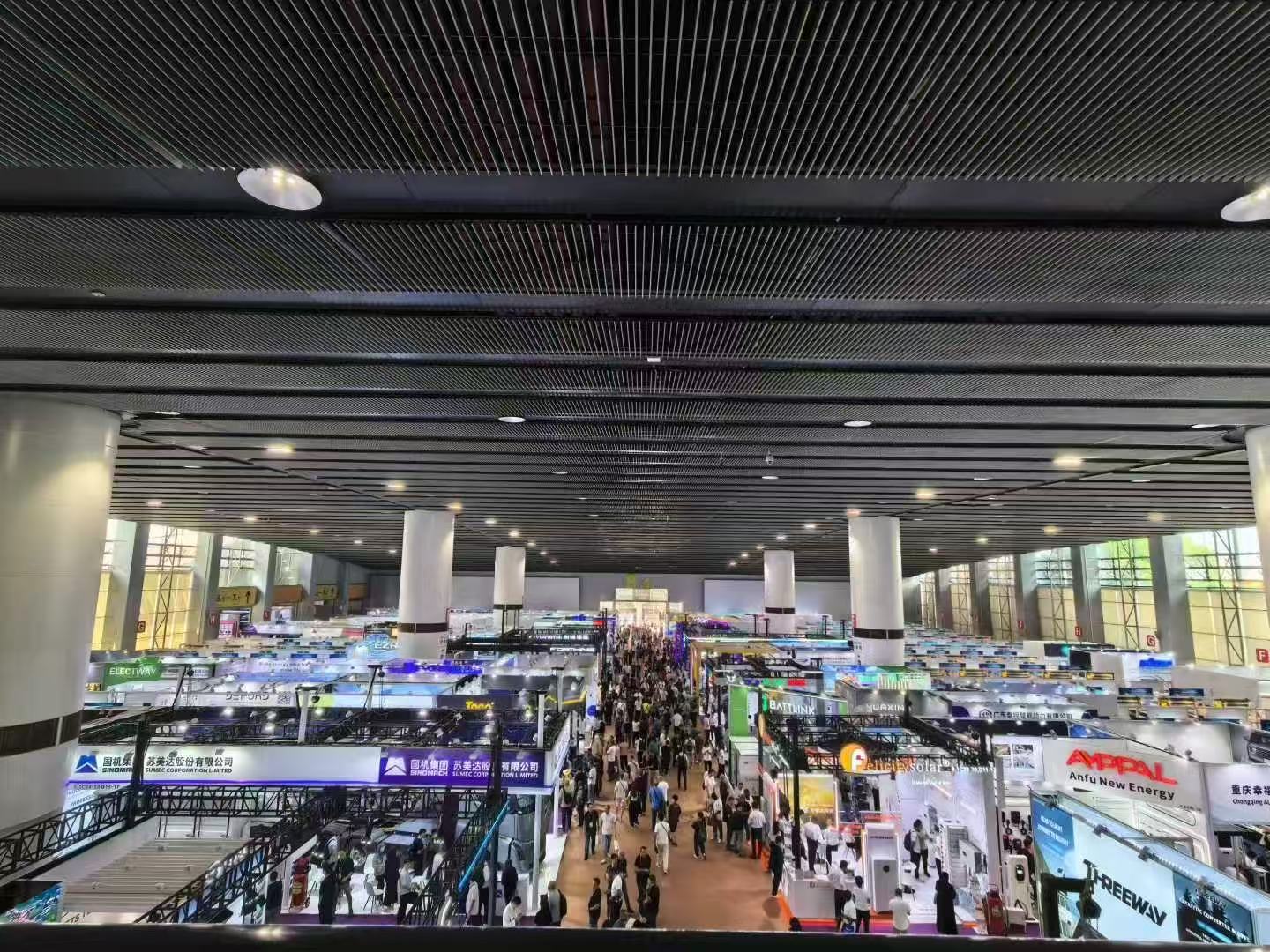 73b3453e5c4db9be1c48d656ee1190cc