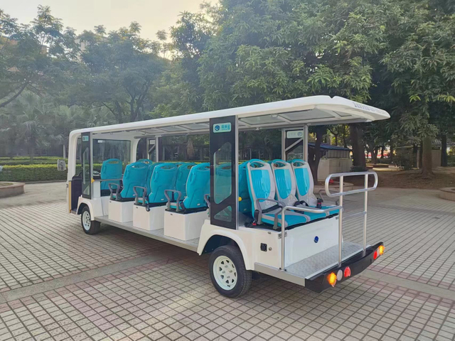 17-Seat Closed Sightseeing Vihicle(with Airconditioner)